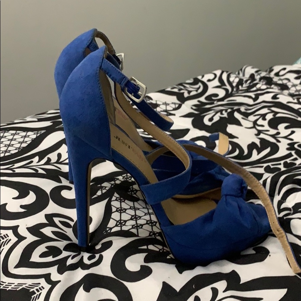 Never worn just fab heels in perfect condition